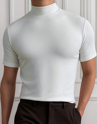 Camiseta De Cuello Alto Y Fondo Sólido De Manga Corta