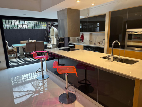 Venta Alquiler De Casa Estilo Francés En Barrio Parque, Palermo