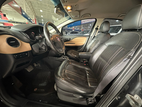 Fiat Linea 1.8 16v Absolute Flex Dualogic 4p