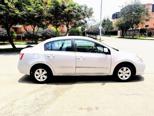 Sentra 2.0 Sl Excelente Estado
