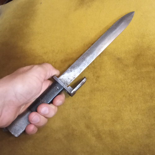 Bayoneta Antigua Corta De Rifle Fal Cuchillo Militar Ejércit Negro (Usado)