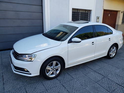 Volkswagen Vento 2.5 Advance Plus 170cv Tiptronic 2015