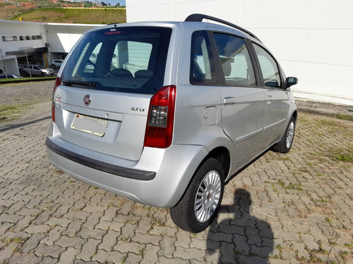 Imagem 3 de 5 de Fiat Idea 1.4 Mpi Elx 8v Flex 4p Manual