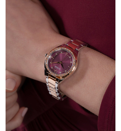 Reloj Guess Charlotte Acero Inoxidable Mujer Correa Bitono Bisel Oro Rosa Fondo Purpura