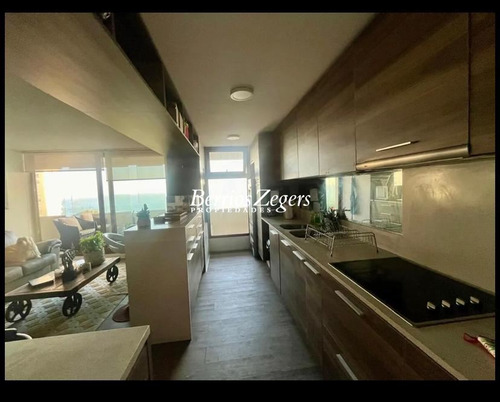 Departamento En Venta De 2 Dorm, 2 Baños En Concón,vista .