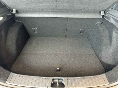 lynk & co 06 CORE PLUS 1.5