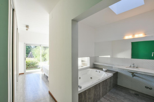 Imagen 17 de 30 de Casa De 3 Dormitorios En Venta Hostal Del Sol Con Pileta Fisherton