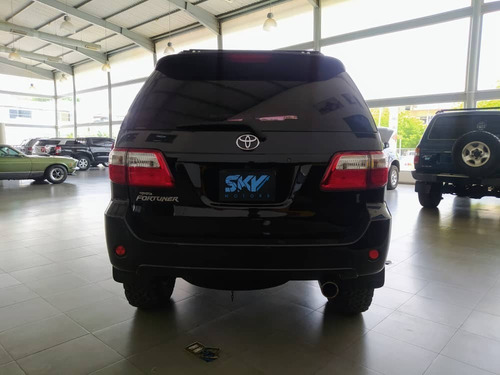 Imagen 4 de 9 de Toyota Fortuner Blindada