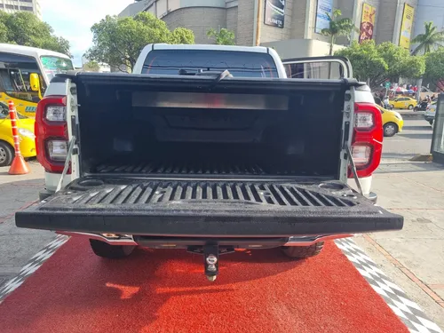 Toyota Hilux Srv 2.4 At