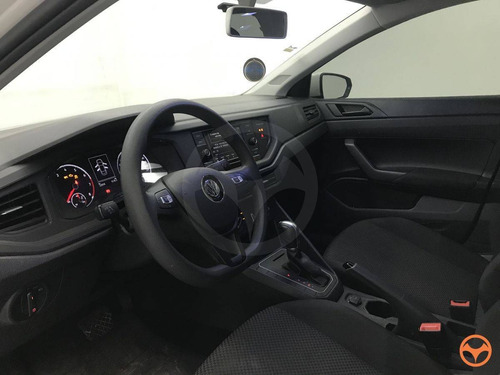 Imagem 8 de 15 de Volkswagen Virtus 1.6 Msi Total Flex Automático