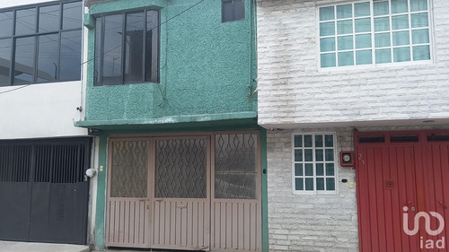 Venta Casa 3 Ambientes Real Del Moral