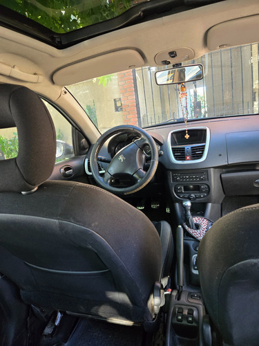 Peugeot 207 1.6 Sedan Xt