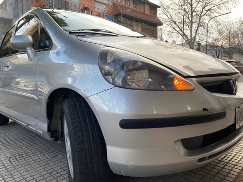 Imagen 19 de 25 de Honda Fit 1.4 Lx 2005