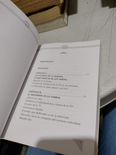 Televisión Y Juegos Electrónicos Amigos O Enemigos Jose Fco (Usado)