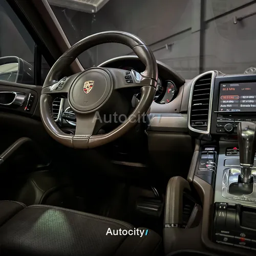 Porsche Cayenne 3.6 V6 Lux
