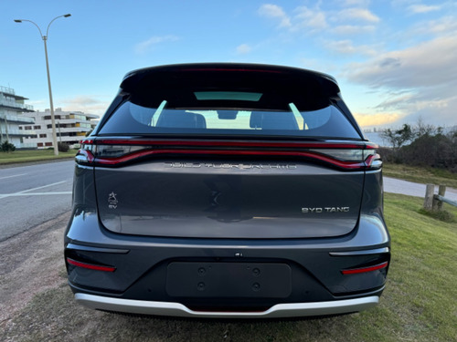 Byd Tang Ev 2025