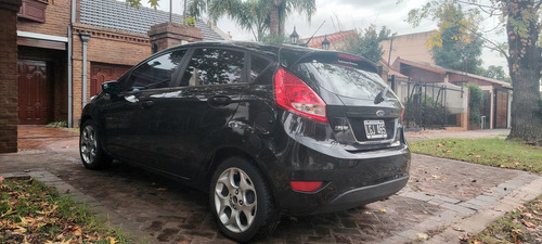 Ford Fiesta Kinetic 1.6 Design 120cv Titanium