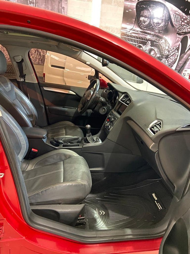 Imagen 13 de 15 de Citroën C4 Lounge 2.0 Tendance Pack