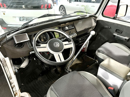Volkswagen Kombi Kombi Standard 1.4 Mi Total Flex 8V