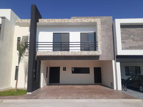 Casa En Venta En Los Viñedos Torreón, Coahuila