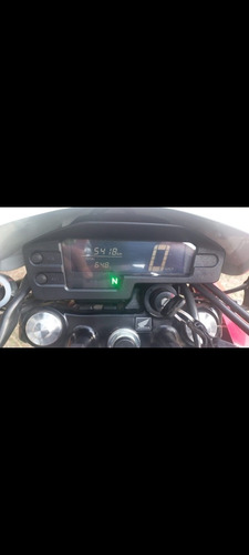 Imagen 2 de 5 de Honda Tornado 250