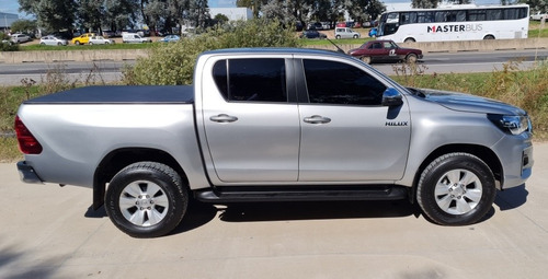 Toyota Hilux 2.8 Cd Srv 177cv 4x2 Modelo 2020