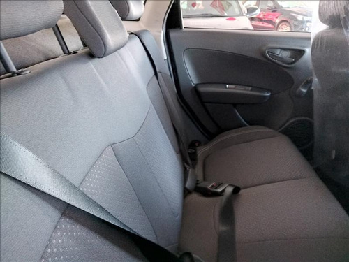 Fiat Grand Siena 1.4 Attractive Flex 8v 0km