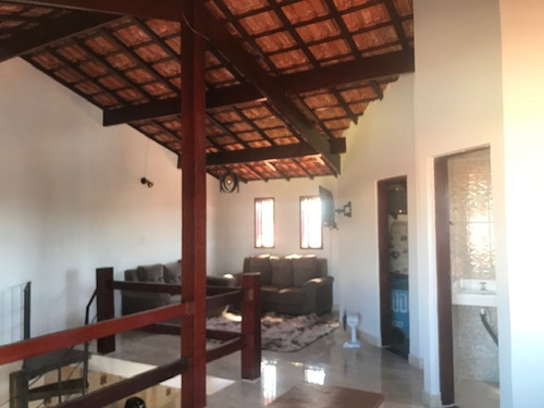 Excelente, Lindo E Bem Localizado, Sobrado 3 Dormitórios À 200 Metros Do Mar Em Itanhaém, Litoral Sul. $ 700.000 Financia