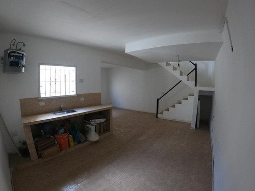 Imagen 10 de 16 de Complejo De 4 Dúplex En Venta, Pasteur 177, Belén De Escobar