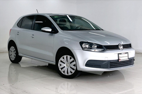 Imagen 2 de 25 de Volkswagen Polo 5 Pts Hb Starline, 16l, Tm5, R-15