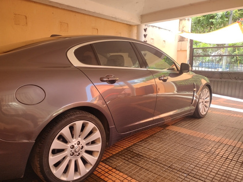 Imagen 5 de 15 de Jaguar Xf Exclusivo