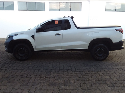 Fiat Strada 1.4 FIRE FLEX ENDURANCE CS MANUAL