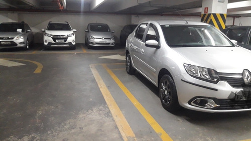 Imagem 1 de 10 de Renault Logan 2017 1.6 16v Expression Sce 4p