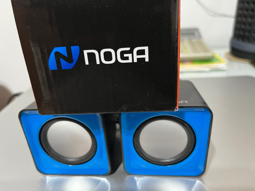 Parlante Mini Noganet Netbook Y Notebook Con Entrega Negro