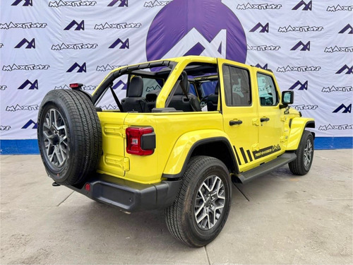 Jeep Wrangler 2.0T Unlimited Sahara 4X4