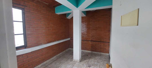 Imagen 16 de 19 de Amplia Oficina En Centro Comercial Torrente