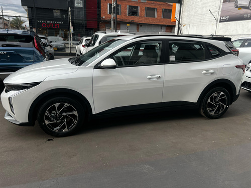 Kia K3 Cross 1.6 Zenith