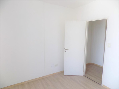 Imagen 18 de 30 de Venta Oficina 2 Amb San Nicolas Centro Luminosa Baño Completo