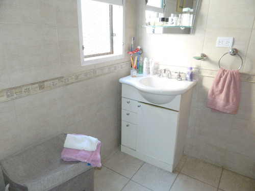 Imagen 9 de 17 de Venta Departamento De 5 Ambientes En Paternal