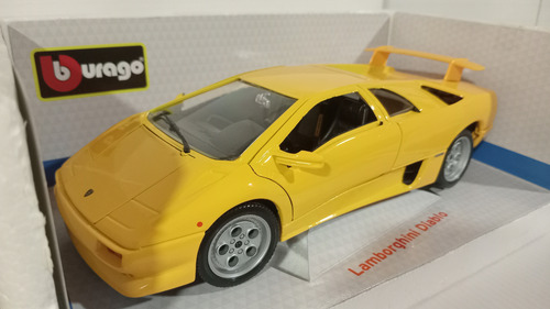 Burago 1990 Lamborghini Diablo Escala 1 18. De Vitrina. Amarillo (Usado)