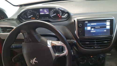 Peugeot 208 1.6 Allure Touchscreen 2016