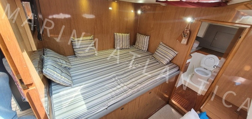 Imagem 10 de 13 de Lancha Catamarã 40 2x Volvo D4 Ano 2012 - Marina Atlântica