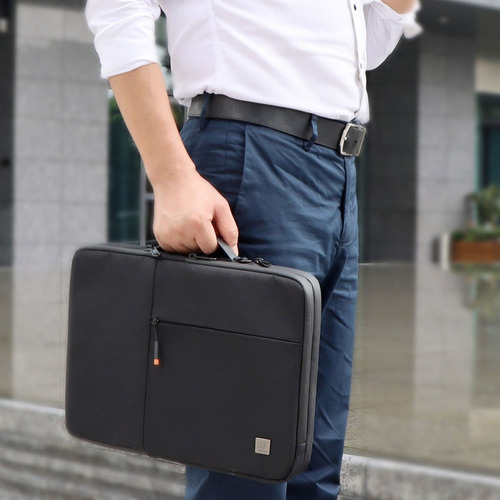 Funda Wiwu Airbag de doble capacidad para MacBook Pro de 16 pulgadas, color negro