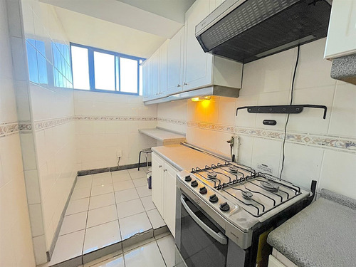 Amplio Depto En Venta 3d/2b/1e/1b T. Apoquindo, Las Condes