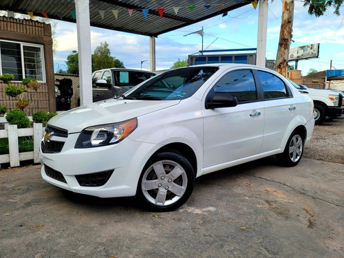 Imagen 3 de 14 de Chevrolet Aveo 2017 1.6 Lt Modelo 2017