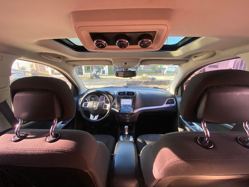 Dodge Journey 2.4 Sxt Atx Techo 3filas