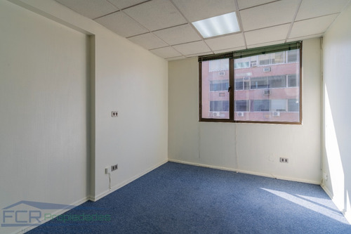Imagen 8 de 12 de Oficina 1 Privado + Recepción (metro Pedro De Valdivia)