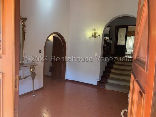 Casa  En Venta En  Prados Del Este Excelente Ubicacion 