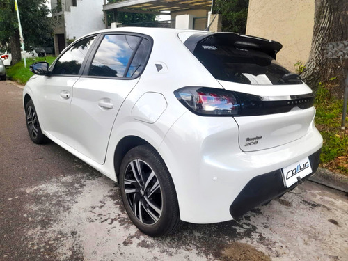 Peugeot 208 1.6 Road Trip
