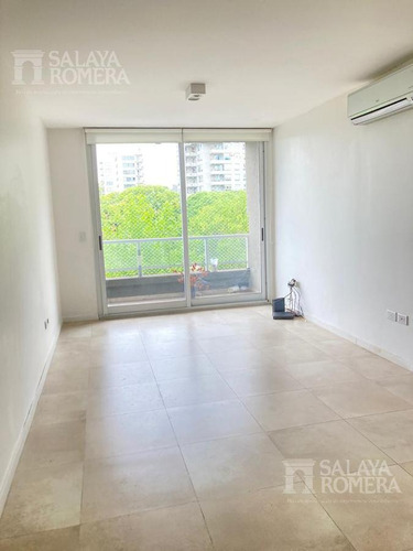 Imagen 2 de 23 de Departamento - Olivos-vias/rio 2 Ambientes Amplio Con Cochera - Vista Al Rio